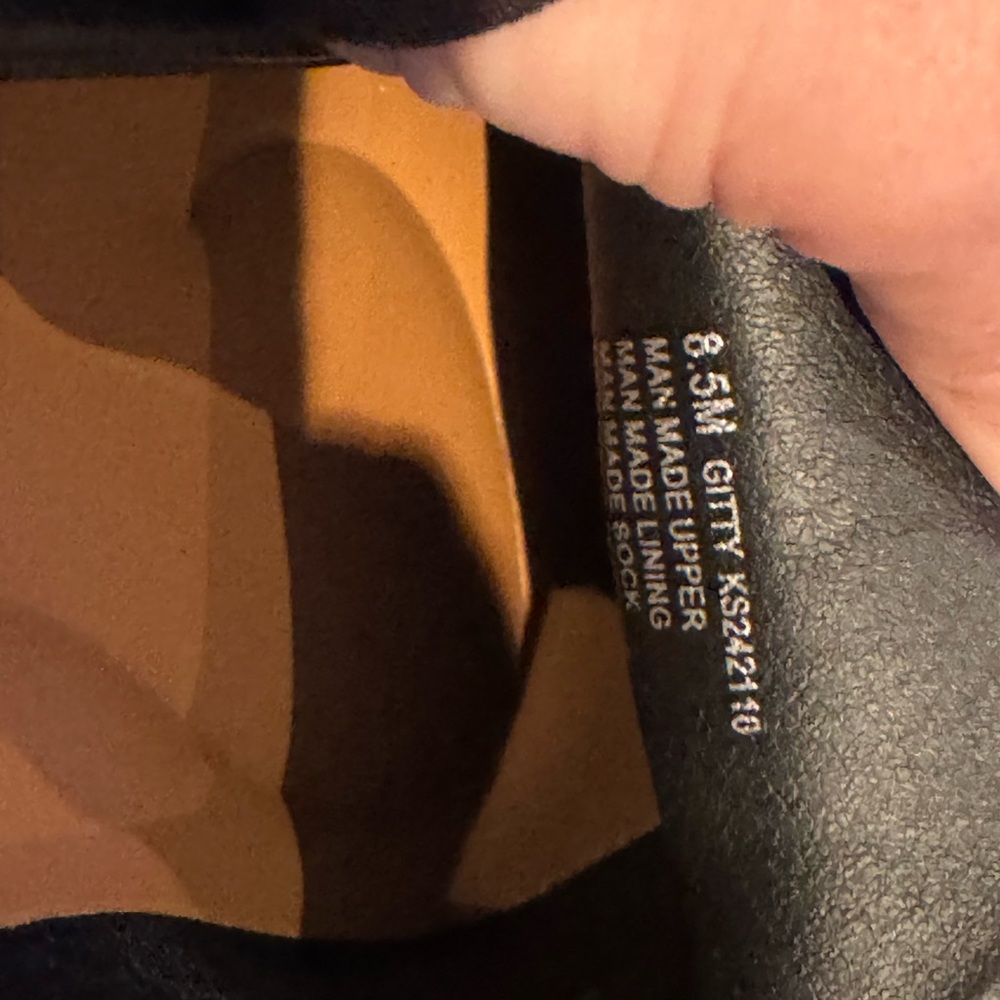 Kensie Black Loafers - Picture 4 of 8